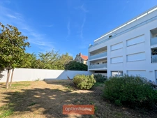 Rennes Sud-Gare / Saint-Thérèse – T4 traversant avec deux loggias, jardin partagé et garage