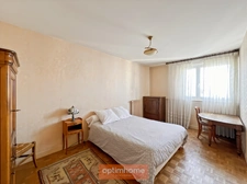 Appartement T4 de 86 m² au dernier étage avec ascenseur, loggias, cave Rennes Villejean