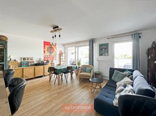 Rennes Sud-Gare / Saint-Thérèse – T4 traversant avec deux loggias, jardin partagé et garage
