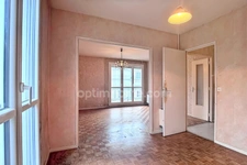 Appartement T3/4 DPE D à 5 minutes du marché Sainte-Thérèse
