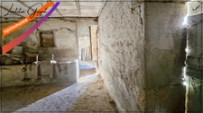Maison à rénover avec grand terrain – Souvigny (03210)