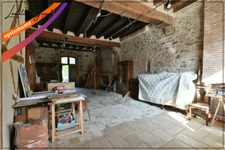 Maison de caractère « Maison du Pèlerin » avec vue sur la prieurale et jardin arboré – Souvigny (03210)