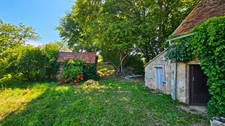 Maison bourbonnaise à rénover à Saint-Hilaire (03) – Grand terrain de 1,5 hectare