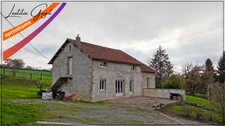 Propriété avec maison 164 m² et grange de 160 m² sur 4 400 m² de terrain – potentiel habitation ou projet