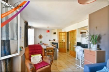Maison de plain-pied à vendre à Neuvy – 82 m² avec jardin et garage à 5 minutes de Moulins