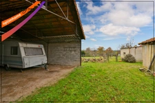Maison à rénover avec atelier, grange et dépendances – Chemilly (03)