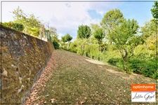 Maison à vendre à Souvigny – 83 m², jardin, grenier aménageable et 3 garages