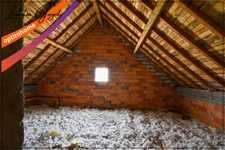 Maison avec dépendances, puits et terrain de 5 780 m² – Cressanges (03)