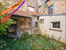 Immeuble à vendre à Souvigny