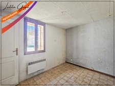 Maison à vendre à Souvigny – Maison mitoyenne de 46 m² à rénover proche de Moulins