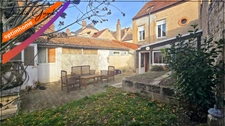 Maison à vendre Souvigny 82 m² jardin sans vis-à-vis proche Moulins 3 niveaux dépendances potentiel