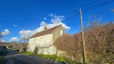 Maison à rénover avec grand terrain – Souvigny (03210)