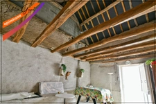 Maison familiale avec vie de plain-pied et grand terrain à vendre à Souvigny