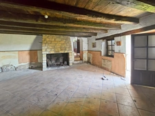 Maison bourbonnaise à rénover à Saint-Hilaire (03) – Grand terrain de 1,5 hectare