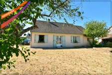 Maison de plain-pied à vendre à Neuvy – 82 m² avec jardin et garage à 5 minutes de Moulins