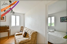 Maison familiale avec vie de plain-pied et grand terrain à vendre à Souvigny