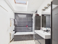 SAINT-CLAIR-DU-RHÔNE – Grande maison familiale de caractère avec 165 m² habitables