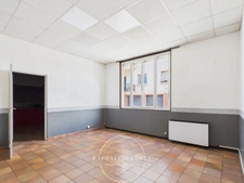 CHASSE SUR RHONE – APPARTEMENT T3 DE 80 M2– 10 MIN GARE TER