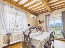 SAINT-CLAIR-DU-RHÔNE – Grande maison familiale de caractère avec 165 m² habitables
