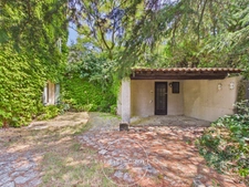 APT (84) – AU CŒUR DU LUBERON - PROPRIÉTÉ DE 208 M² AVEC PISCINE, VUE PANORAMIQUE ET 5 631 M² DE TERRAIN