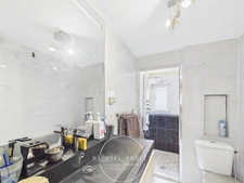 SAINT-CLAIR-DU-RHÔNE – Grande maison familiale de caractère avec 165 m² habitables