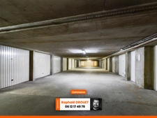 EXCEPTIONNEL - COEUR DE LYON 6 - 370 M2 DE BUREAUX AVEC GARAGES - POSSIBLE LOGEMENTS
