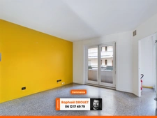 EXCEPTIONNEL - COEUR DE LYON 6 - 370 M2 DE BUREAUX AVEC GARAGES - POSSIBLE LOGEMENTS