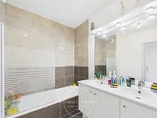 VAULX-EN-VELIN VILLAGE SUD – APPARTEMENT T4 DE 74 m² AVEC TERRASSE ET GARAGE