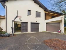 CAMPAGNE - MAISON FAMILIALE D’EXCEPTION DE 260 M2 AVEC PISCINE