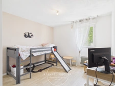 VAULX-EN-VELIN VILLAGE SUD – APPARTEMENT T4 DE 74 m² AVEC TERRASSE ET GARAGE