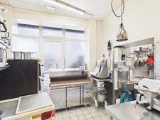 VIENNE (38) – FONDS DE COMMERCE RESTAURATION – LICENCE IV – CENTRE-VILLE – 5 MIN DE LA GARE