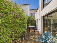 LYON 7 – APPARTEMENT T3 AVEC TERRASSE ET GARAGE 