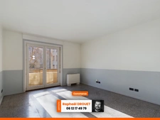 EXCEPTIONNEL - COEUR DE LYON 6 - 370 M2 DE BUREAUX AVEC GARAGES - POSSIBLE LOGEMENTS