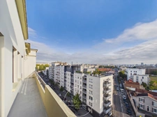 LYON 8 – UN DERNIER ÉTAGE DE 95 m², T4, BALCON ET CAVE