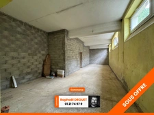 VIENNE – BUREAUX/LOCAL EN PLATEAU BRUT A AMENAGER + STATIONNEMENT