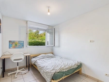 T3 avec terrasse et parking – Investissement locatif sécurisé à Grigny (69520)