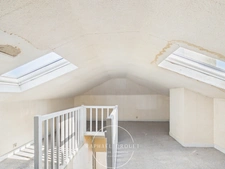VERNOSC-LÈS- ANNONAY (07) – TERRAIN DE 1180 M2 – MAISON INDIVIDUELLE DE 82 M2 – GARAGE DOUBLE – COMBLES ET SOUS-SOL
