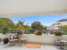 MARSEILLE 12e – T3 TRAVERSANT, GRAND BALCON SUD ET GARAGE 