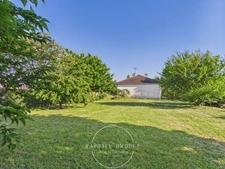 VERNOSC-LÈS- ANNONAY (07) – TERRAIN DE 1180 M2 – MAISON INDIVIDUELLE DE 82 M2 – GARAGE DOUBLE – COMBLES ET SOUS-SOL