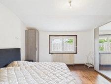 SAINT-CLAIR-DU-RHÔNE – Grande maison familiale de caractère avec 165 m² habitables