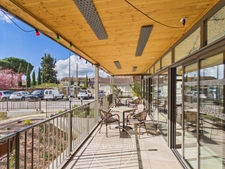LA MOTTE DE GALAURE (26) – FONDS DE COMMERCE BAR / RESTAURATION – LICENCE IV – CENTRE-VILLAGE