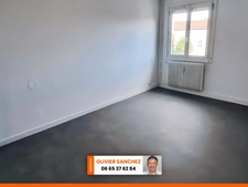 Investissement locatif  – Appartement T4 rénové à Chanteranne avec locataire en place