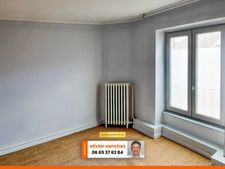 Maison à vendre 4 pièces VIC LE COMTE (63)