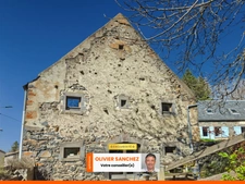 Maison de caractère exploitée en gîte – Cadre naturel exceptionnel SAINT BONNET PRES ORCIVAL (63)
