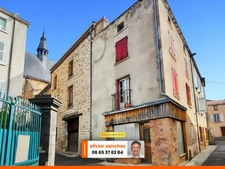 Maison à vendre 4 pièces VIC LE COMTE (63)
