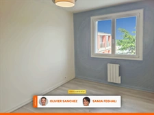 Appartement T4 de 77 m² avec balcon, cave et 2 stationnements privatifs sécurisés – DPE C - Clermont-Ferrand.