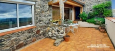 Bergonne Maison de Village , 6 chambres, 3 terrasses, 2 garages, un jardin