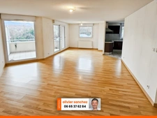  T4 de 90m² avec terrasses, balcon, garage et cave - Secteur Vallières / Beaumont / Clermont-Sud