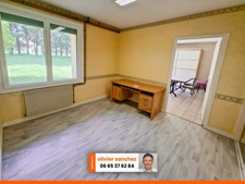 Maison à vendre 8 pièces LA SAUVETAT (63)