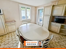 Maison à vendre 8 pièces LA SAUVETAT (63)